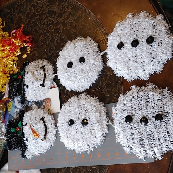 ✅Christmas Theme Stuff Decor & Crafts - Picture 11 of 16